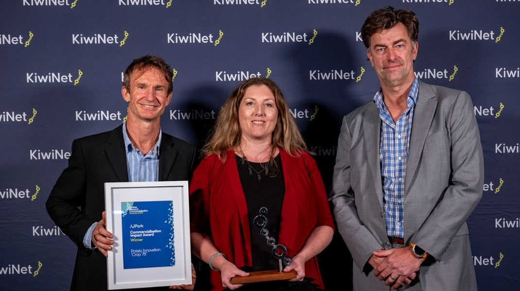 Business Development Manager Barry Cowen, Science Group Leader Samantha Baldwin and Anton Blijlevens from AJ Park, sponsors of the Commercial Impact Award. Credit: Sciencelens